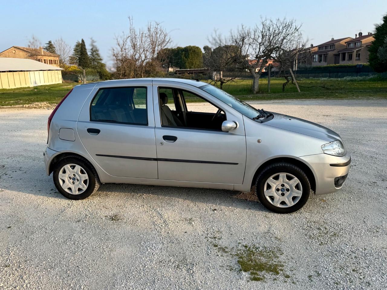 Fiat Punto 1.2 Benzina Metano UNIPRO Neopatentati