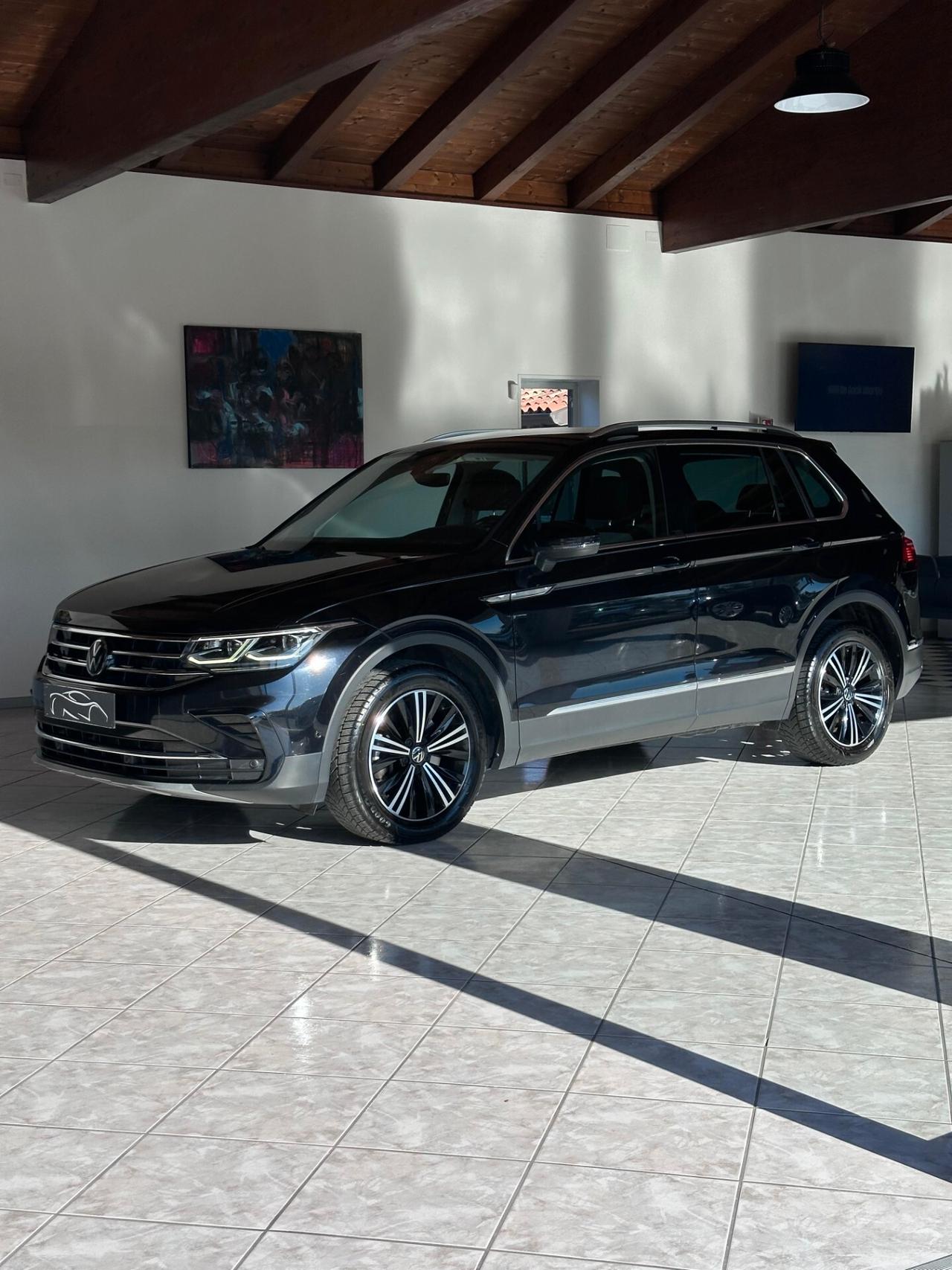 Volkswagen Tiguan 2.0 TDI 200 CV SCR DSG 4MOTION Elegance