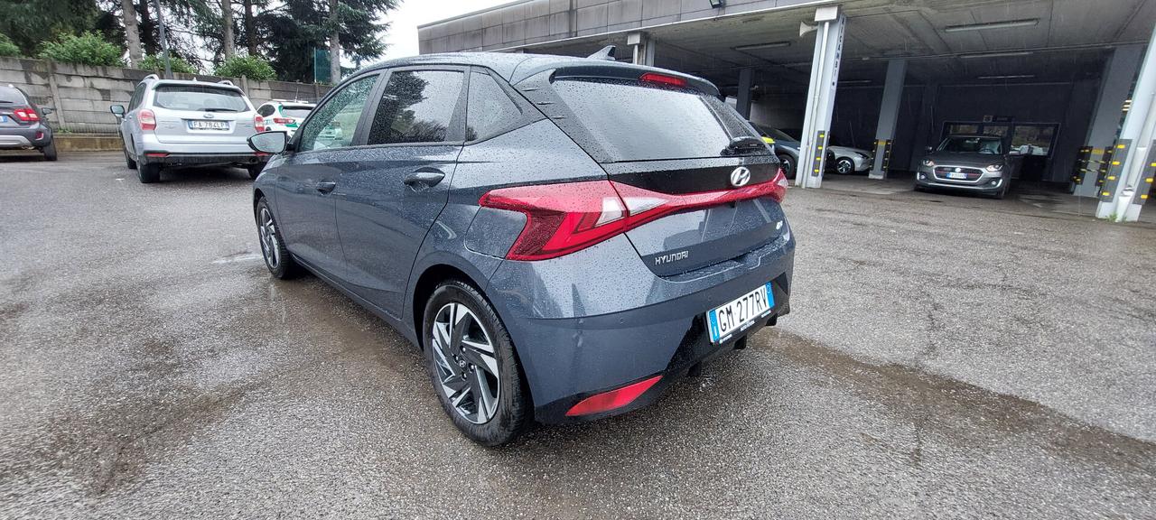 Hyundai i20 1.2 MPI MT ConnectLine