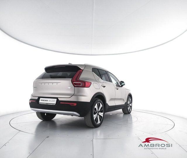 VOLVO XC40 T5 Recharge Plug-in Hybrid Plus Bright auto