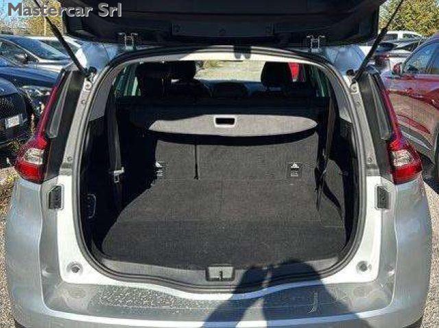 RENAULT Grand Scenic 7 POSTI 1.3 tce Business 140cv TG : GG215WT