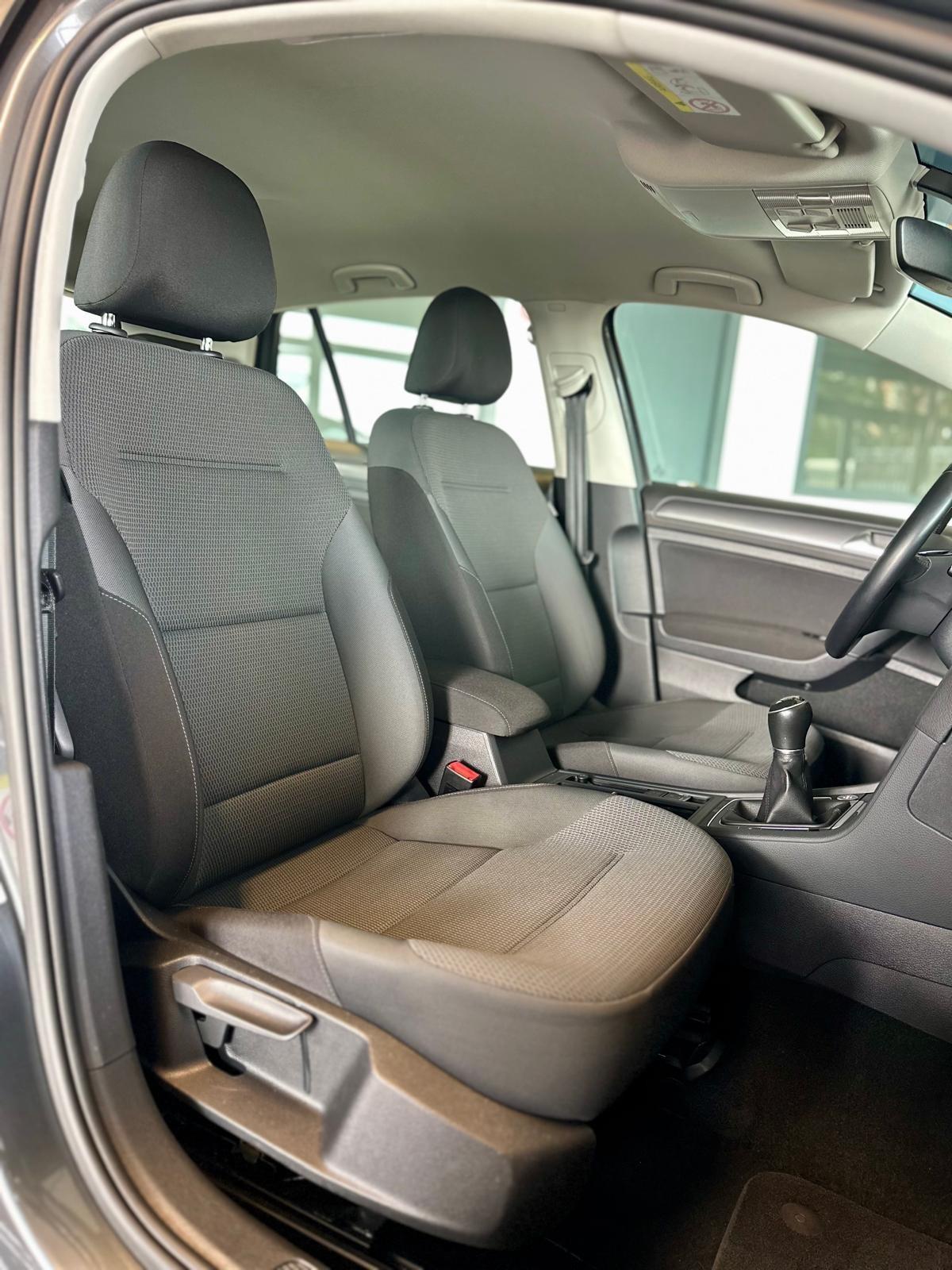 Volkswagen Golf 1.6 TDI 115 CV 5p. Business BlueMotion Technology