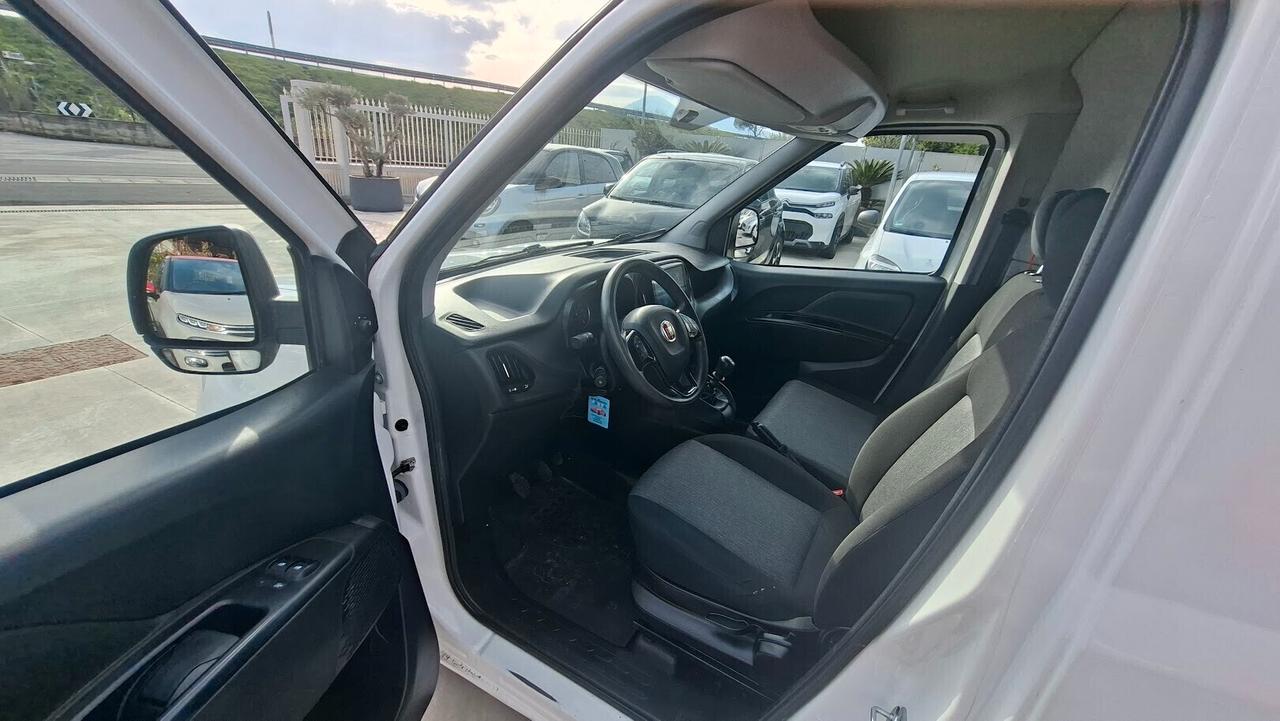 Doblò 1.6 MJT 105CV PL-TN Cargo Maxi Lamierato SX 3 posti