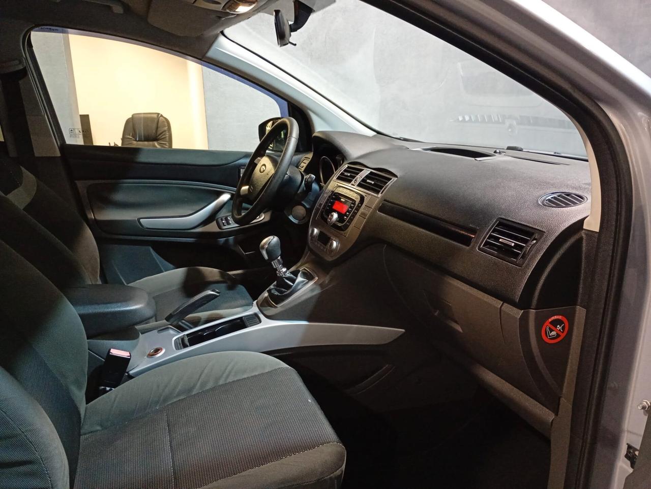 Ford Kuga 2.0 TDCi 140 CV 2WD Titanium