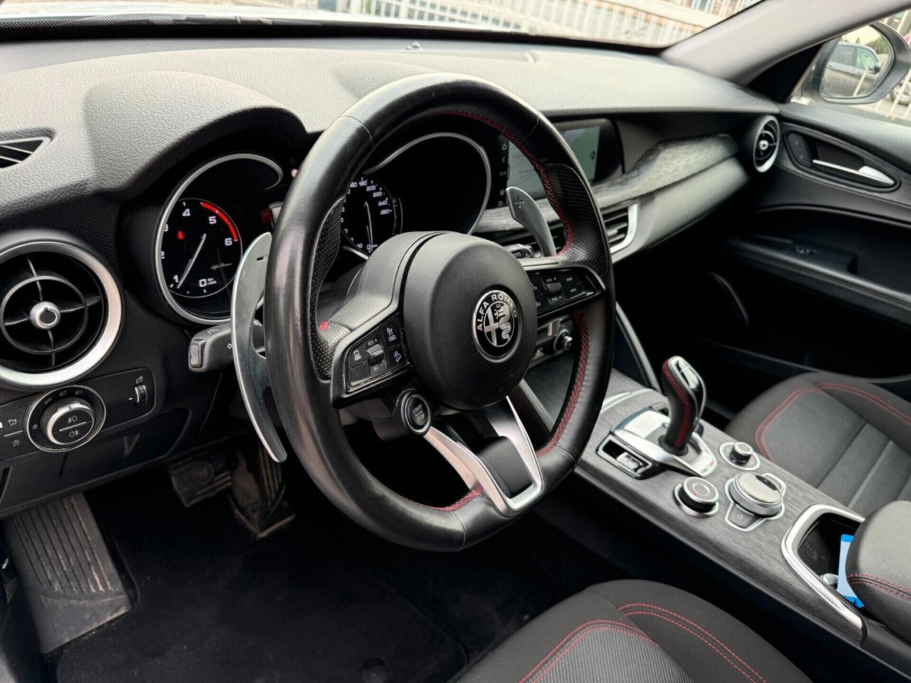 Alfa Romeo Stelvio 2.2 190 CV AT8 Q4 Business