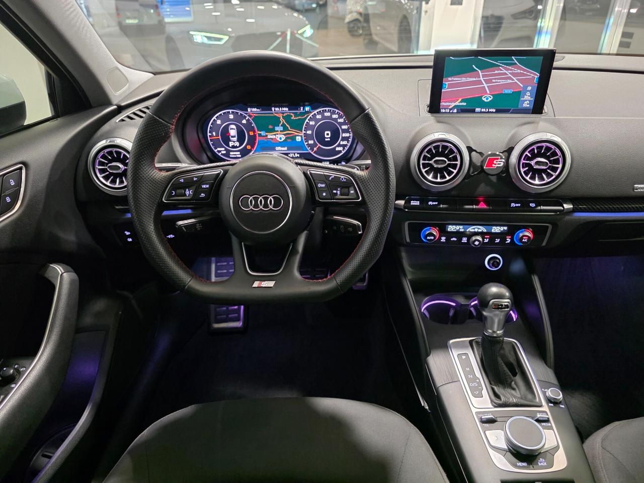 Audi A3 Sedan 35 TDI S tronic line edition