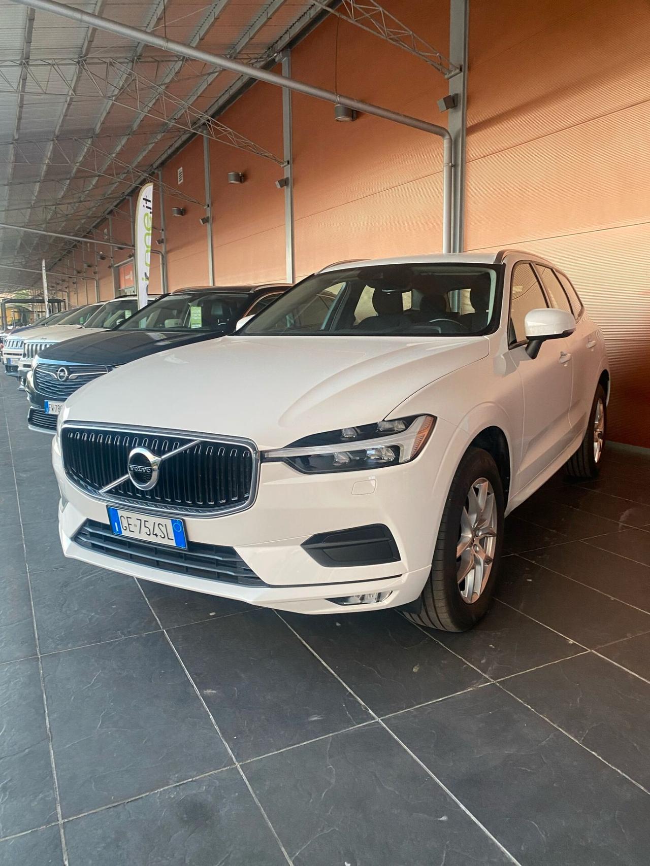 Volvo XC 60 XC60 B4 (d) AWD Geartronic Business