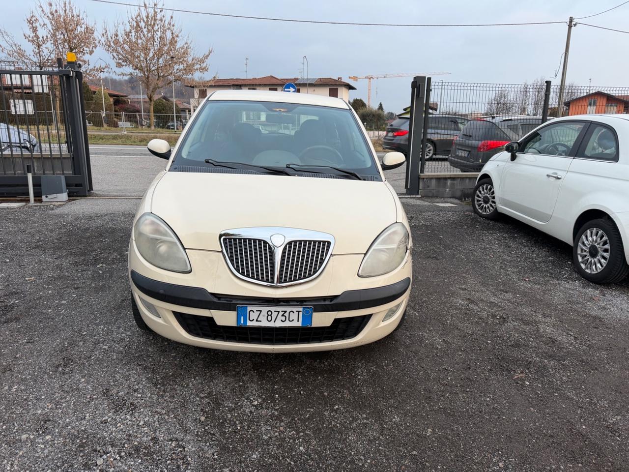 Lancia Ypsilon 1.2 Argento
