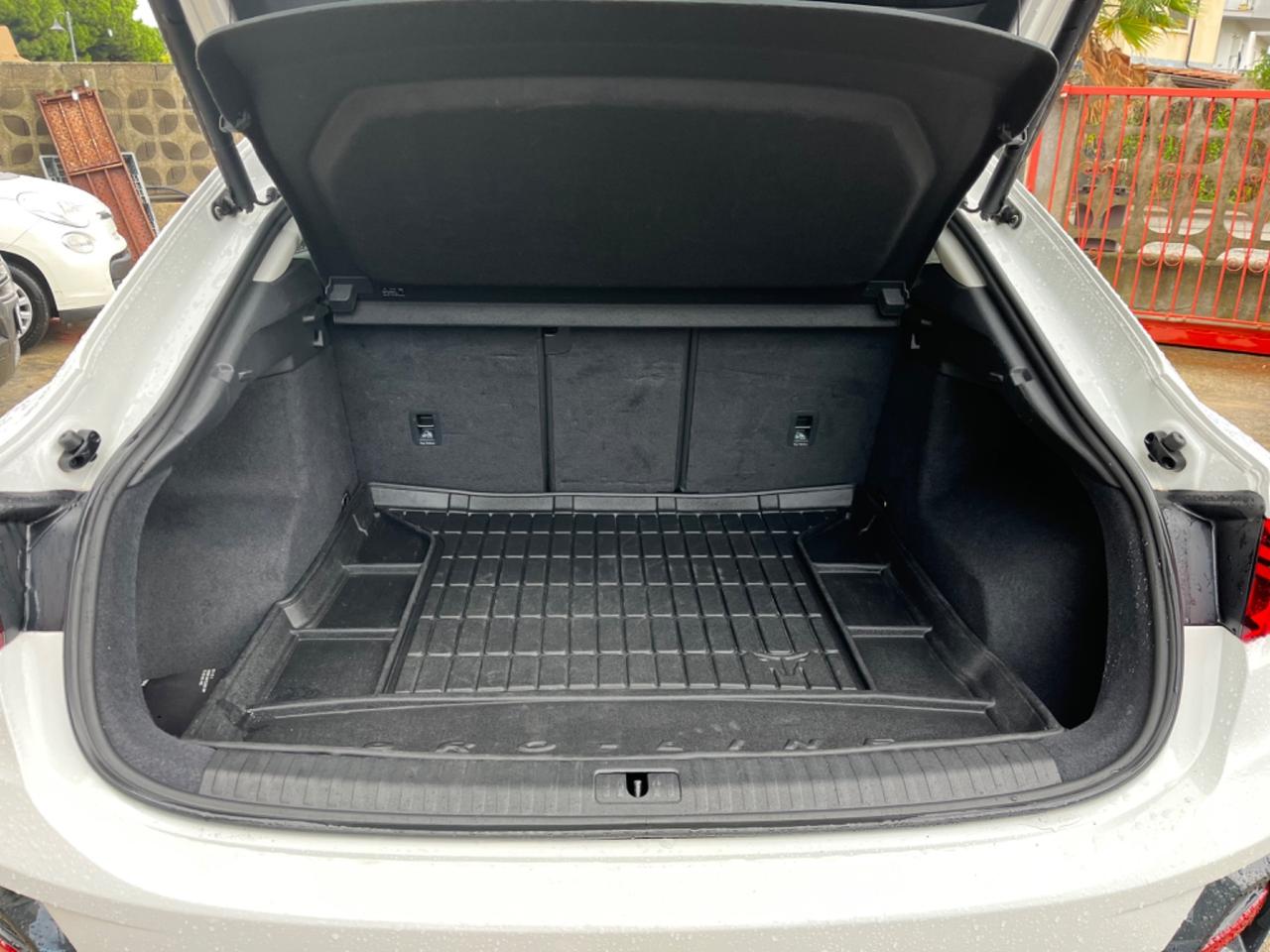 Audi Q3 35 TDI S tronic Business Advanced