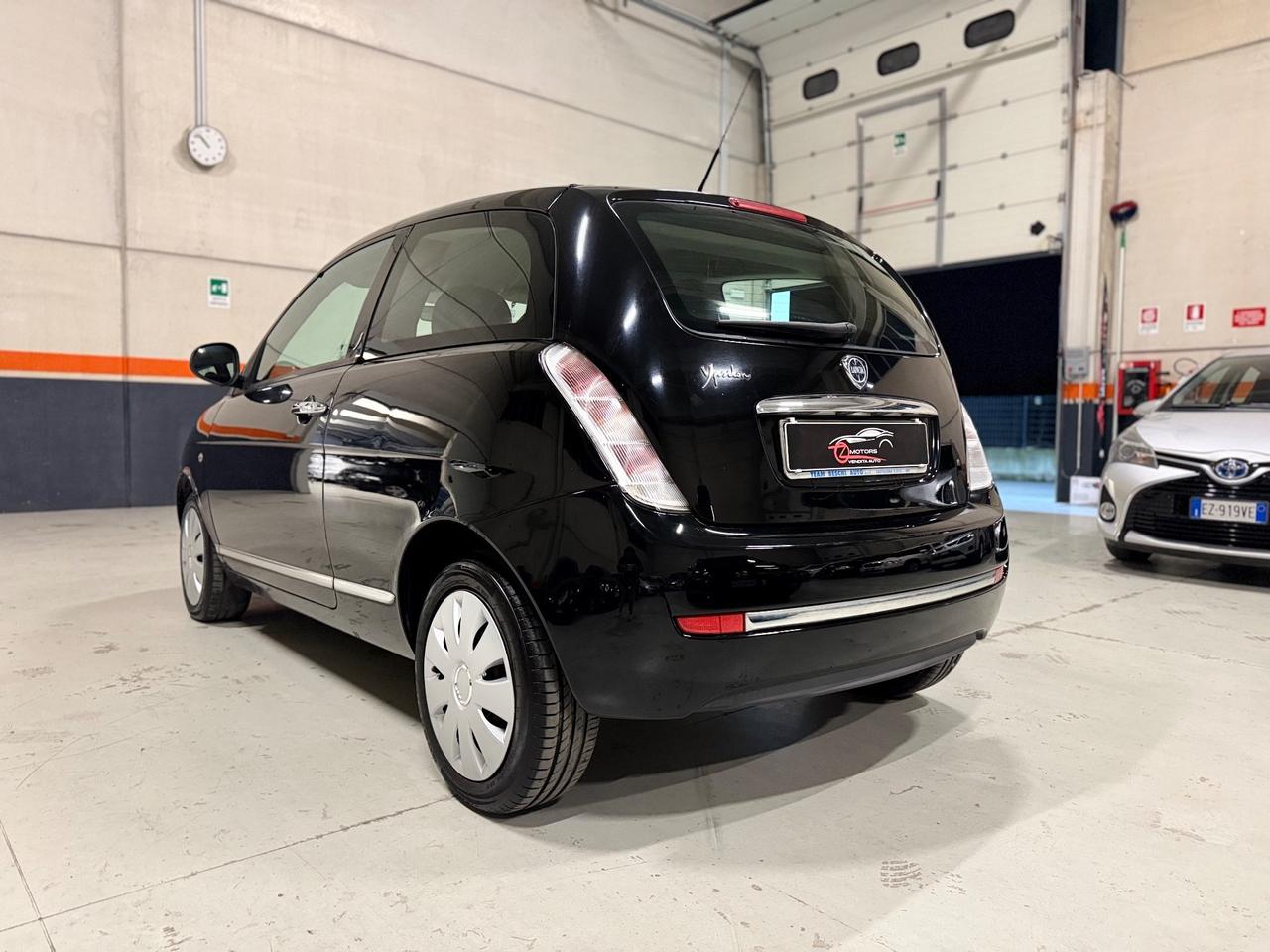 Lancia Ypsilon 1.3 MJT 75 CV Unyca NEOPATENTATI