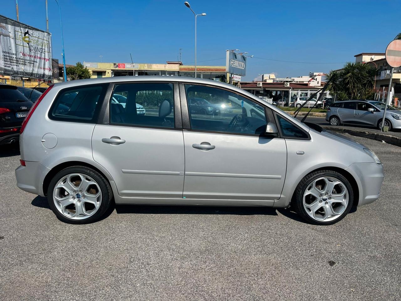 Ford C-Max 1.6 TDCi 90 CV Titanium