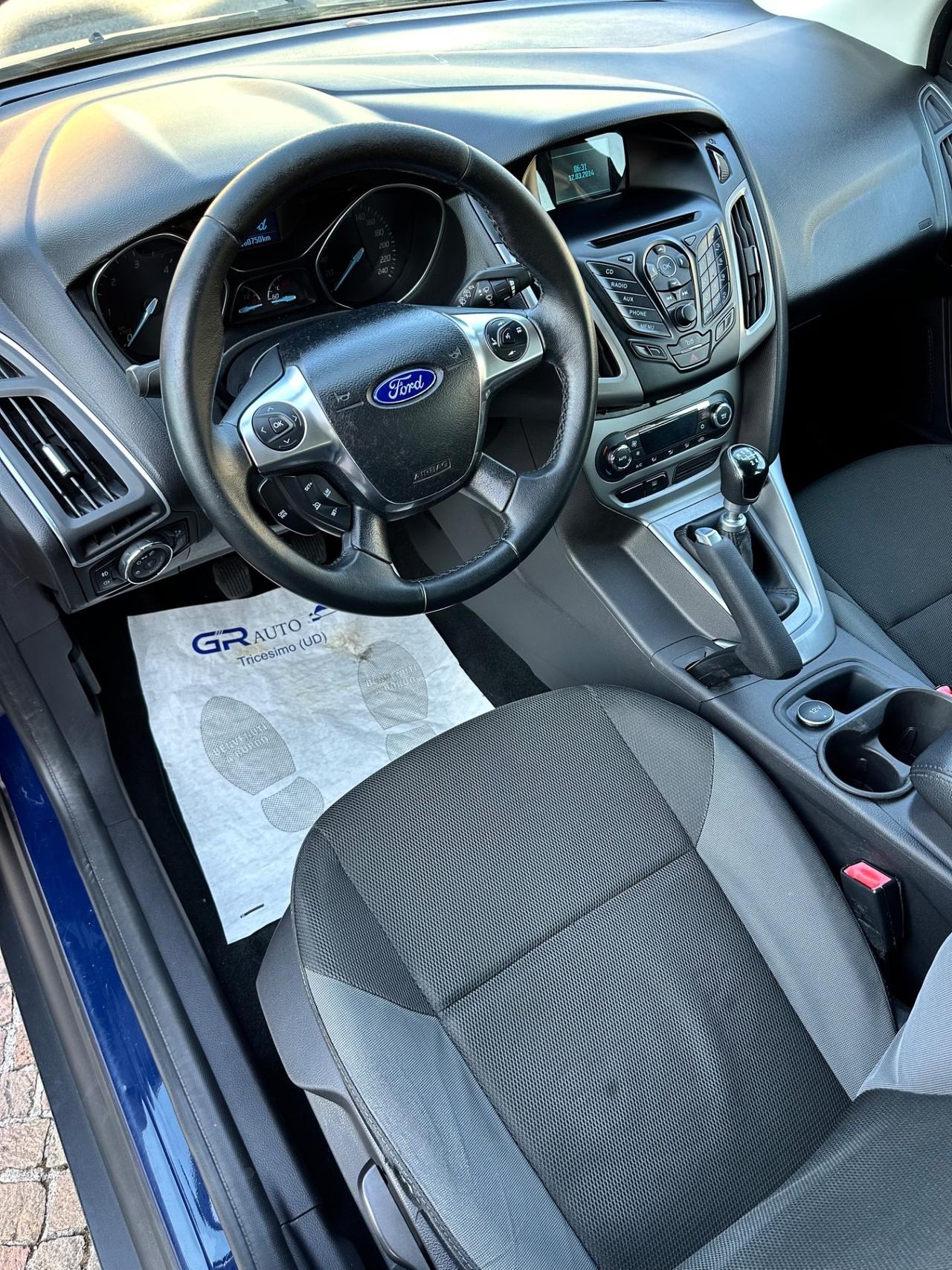 Ford Focus 1.6TDCi 95 CV Titanium -Neopatentati