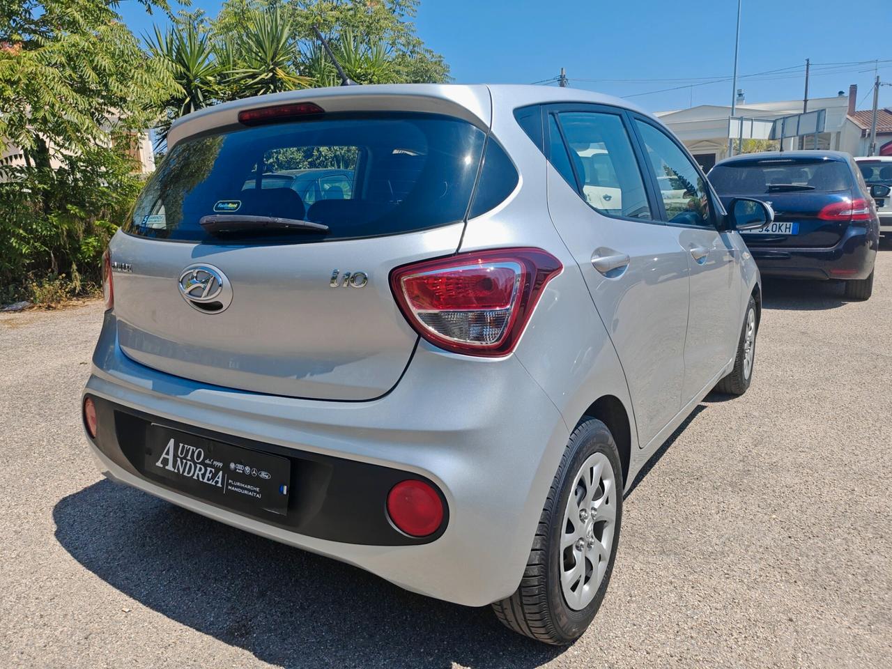 Hyundai i10 1.0 Benzina full optional 2019