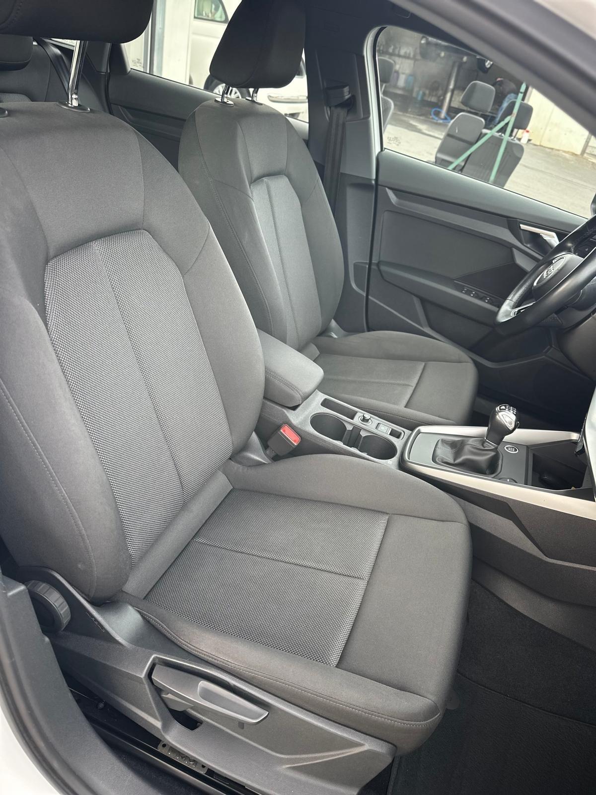 Audi A3 SPB 30 TDI Business Advanced