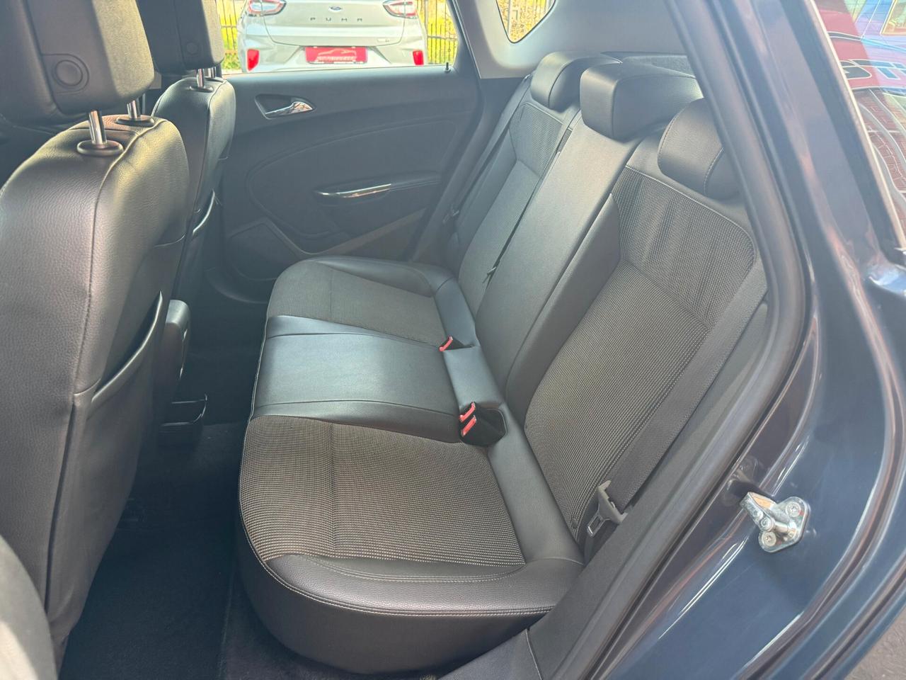 Opel Astra 1.7 CDTI 125CV 5P Cosmo