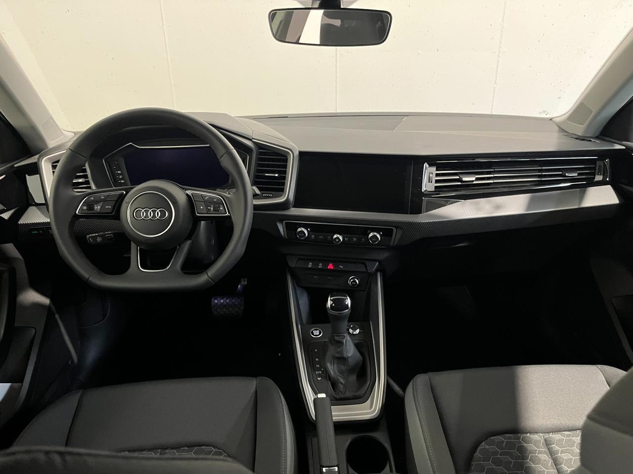 AUDI A1 SPORTBACK 30 TFSI S-TRONIC S-LINE EDITION