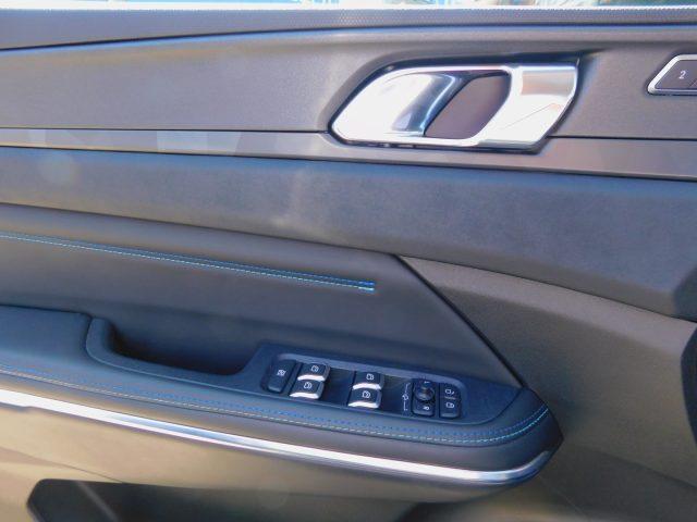 LYNK & CO 01 PHEV