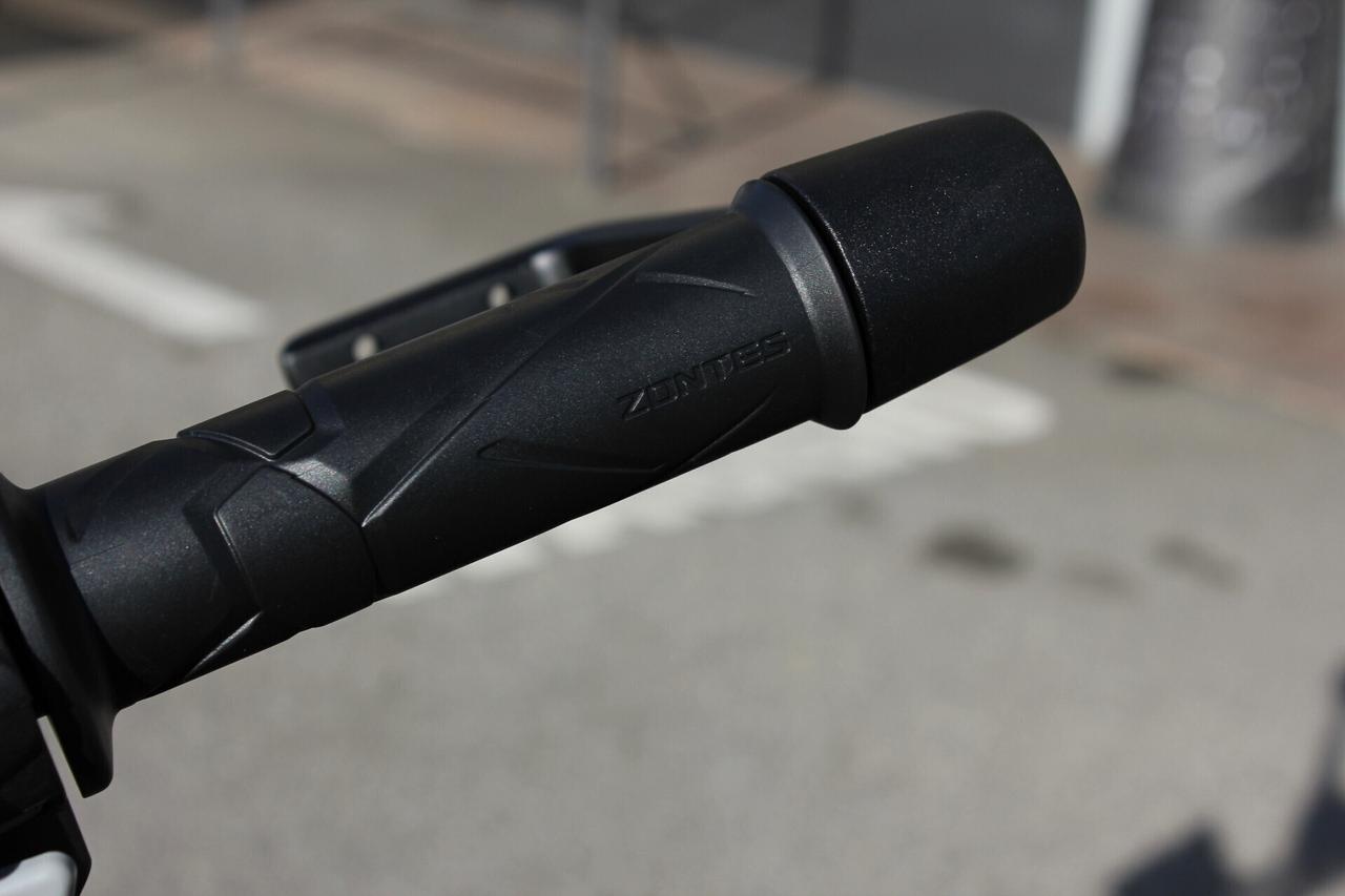 Zontes ZT 125 U SOLO 300KM FARI FULL LED DISPLAY TFT