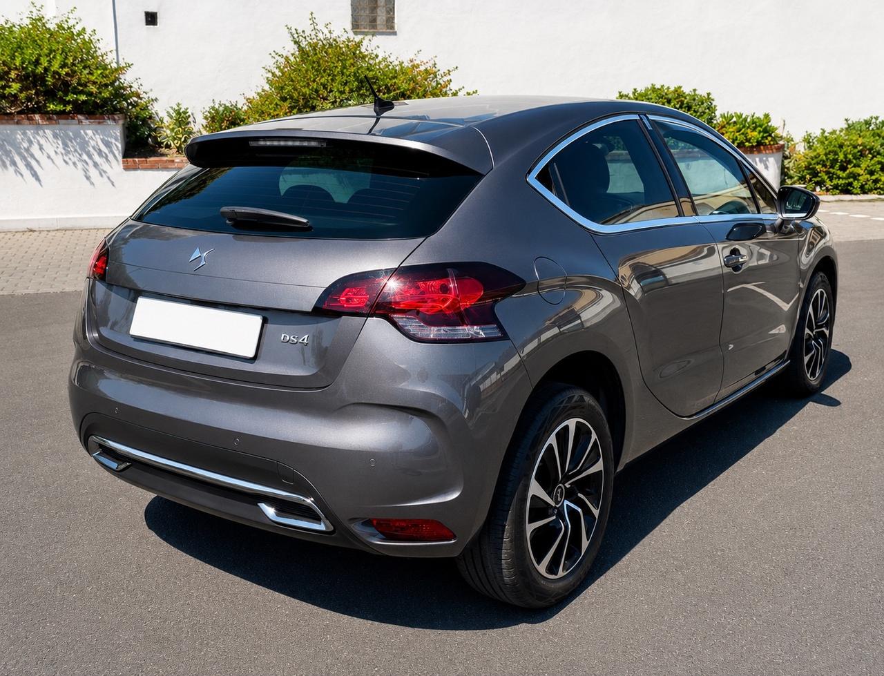 CITROEN DS4 BlueHDi 120CV S&S Sport Chic FULL