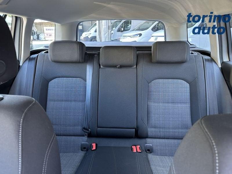 Volkswagen Passat Passat Variant 2.0 TDI SCR EVO DSG Business