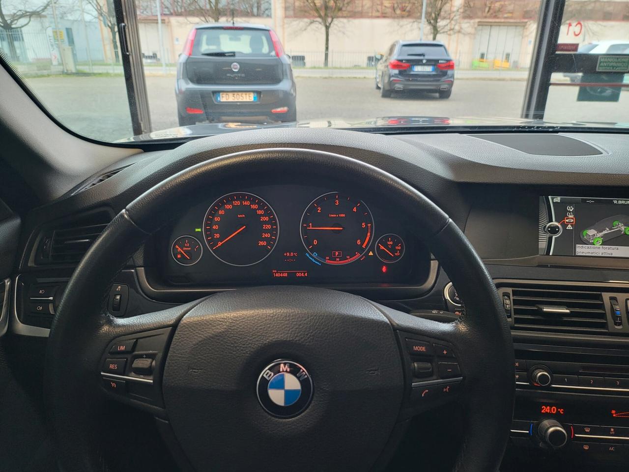 Bmw 520 520d Touring Business aut. BOOK SERVICE BMW