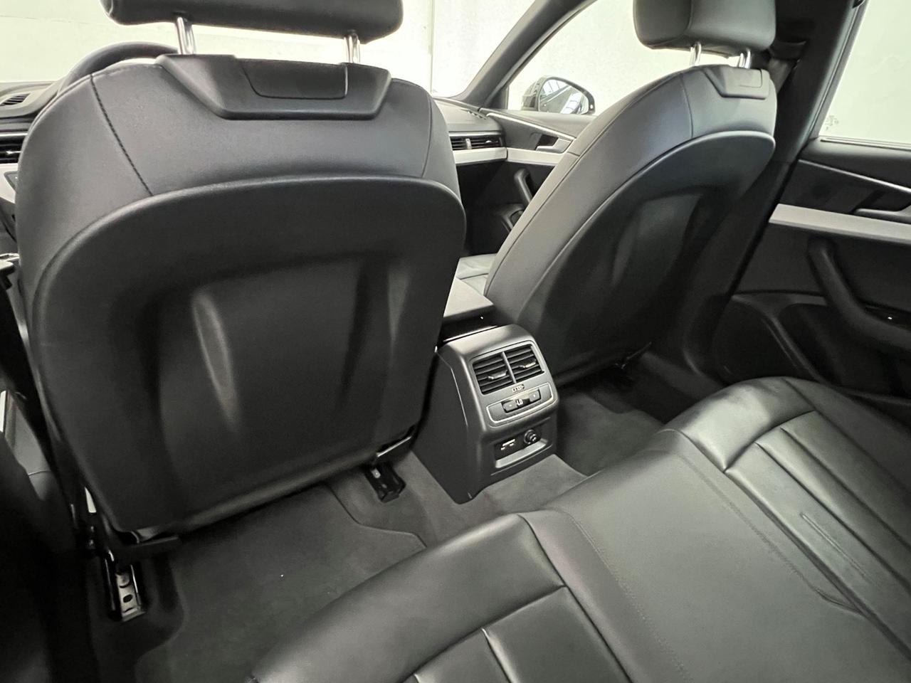AUDI A4 V 2019 Avant A4 Avant 40 2.0 tdi mhev Business Advanced quattro 204cv s-tronic