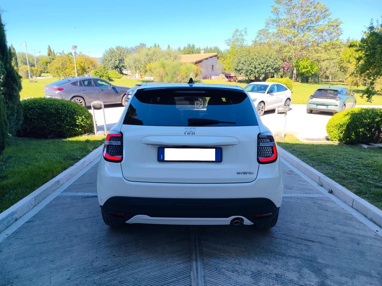 Fiat 600 Hybrid 110 CV DCT MHEV La Prima II