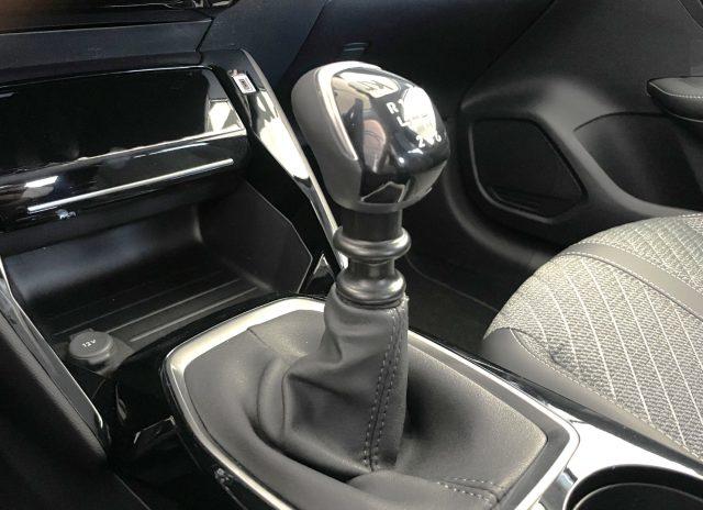 PEUGEOT 208 1.2 PureTech 100 CV Allure KM0 MY25