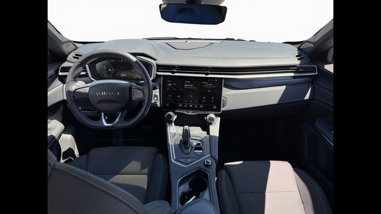 Lynk & Co 01 - 01 1.5 td phev auto