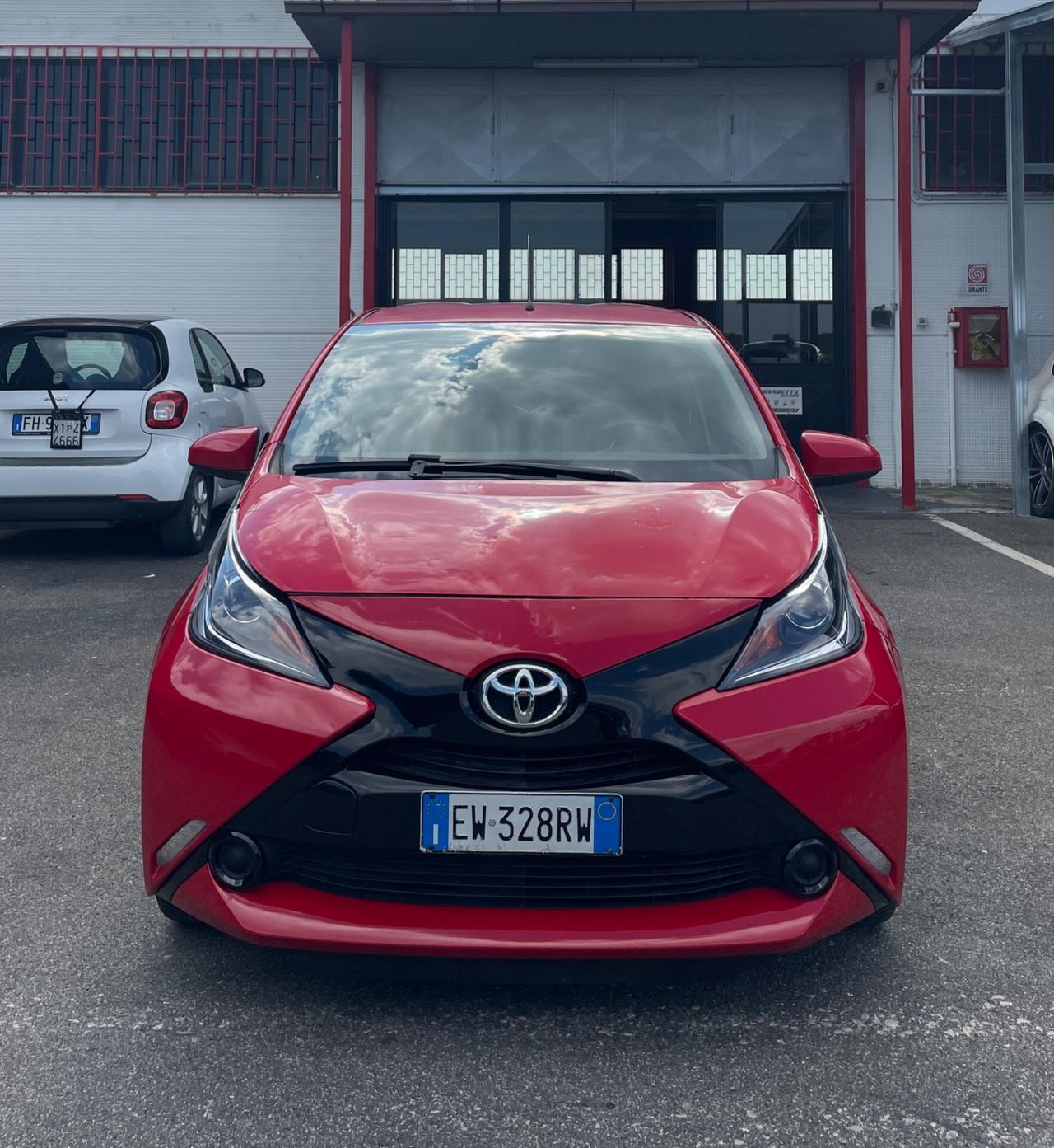Toyota Aygo 1.0 x-play