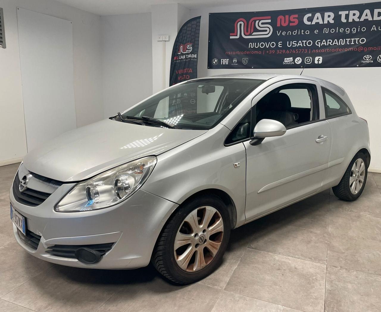 OPEL CORSA 1.2 - CONSUMA ACQUA