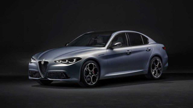 ALFA ROMEO Giulia 2.2 Turbodiesel 160 CV AT8 Tributo Italiano