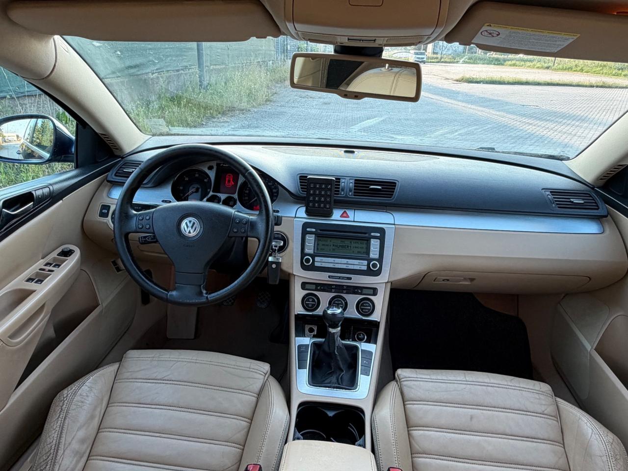 Volkswagen Passat 2.0 TDI DPF Var. Highline