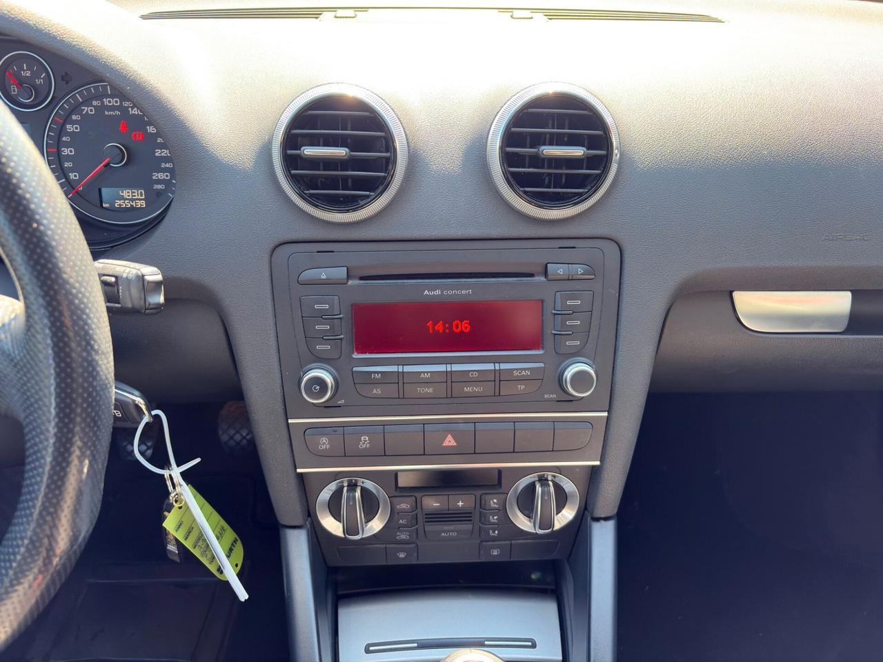 Audi A3 1.6 TDI 105 CV CR Ambition