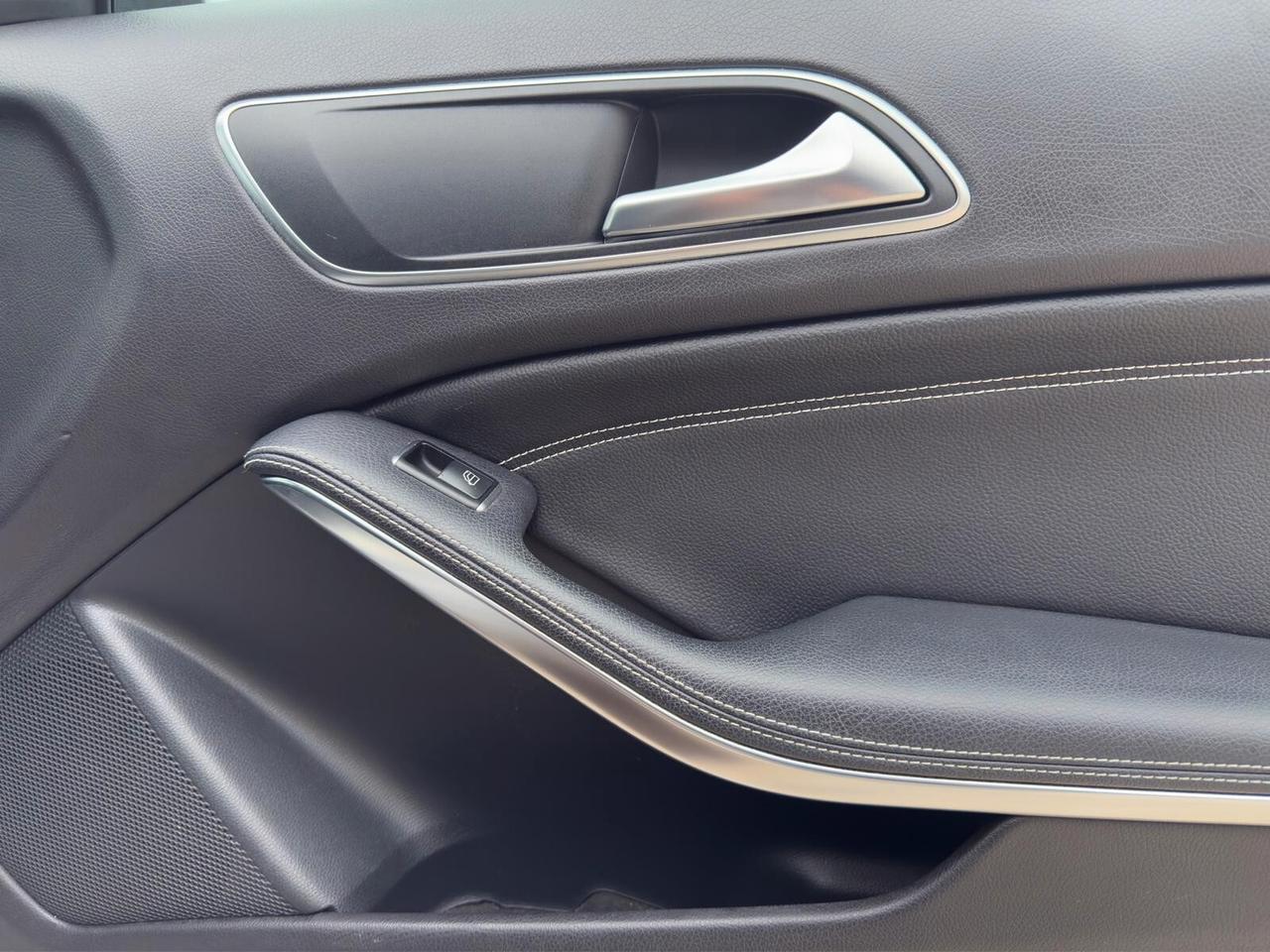 Mercedes-benz A 180 d Automatic Premium