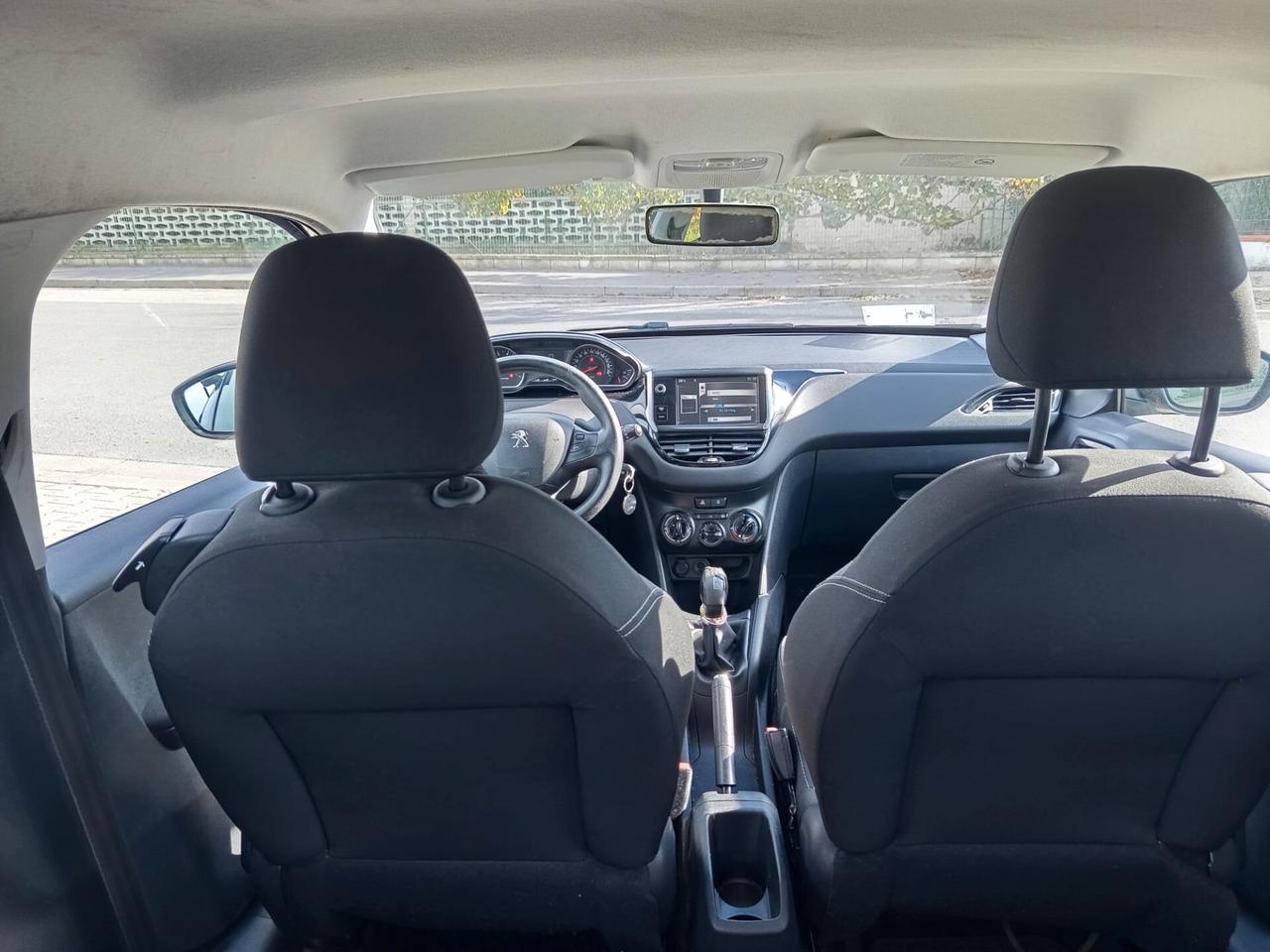 Peugeot 208 1.2 VTi 82 CV 3 porte Allure