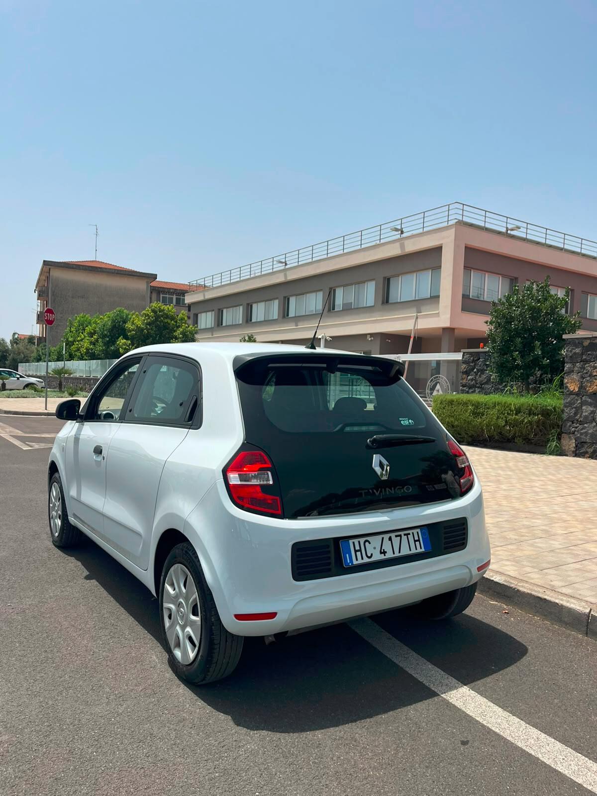 Renault Twingo SCe Lovely