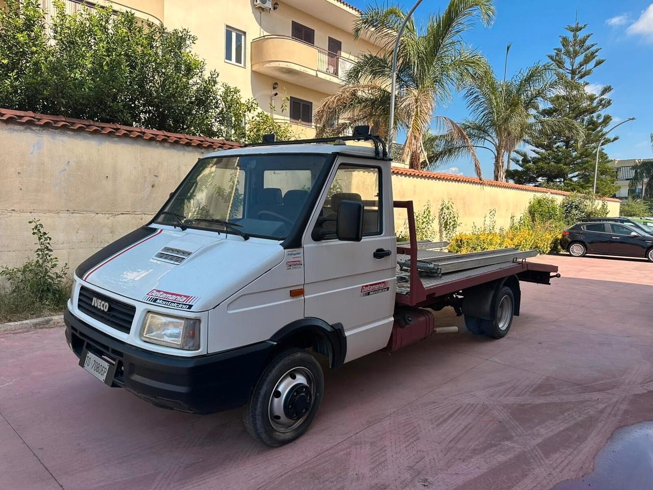 IVECO 35.10 CARROATTREZZI 1990