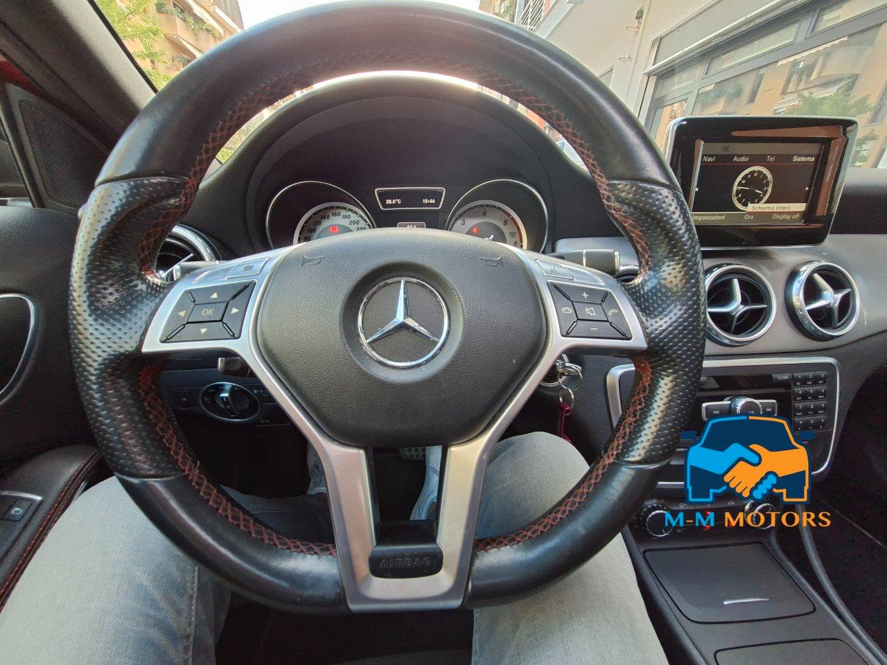 Mercedes GLA 180 Premium 4matic auto UNICO PROPRIETARIO