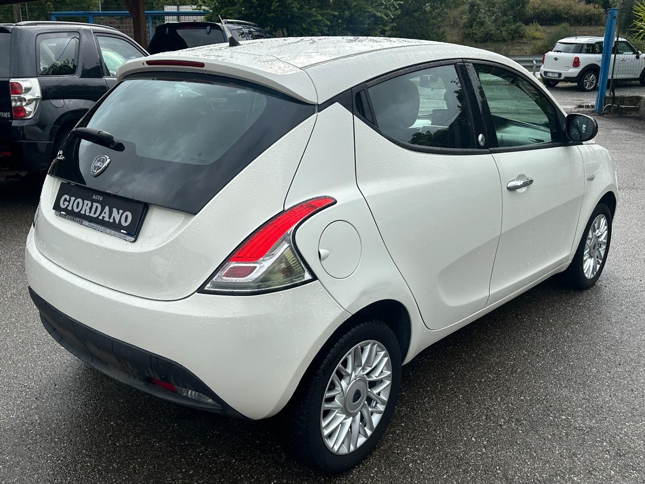 Lancia Ypsilon 1.2 69 CV 5 porte GPL Ecochic Gold