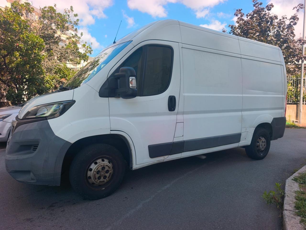 Peugeot boxer max km 170.000 l'unico proprietario