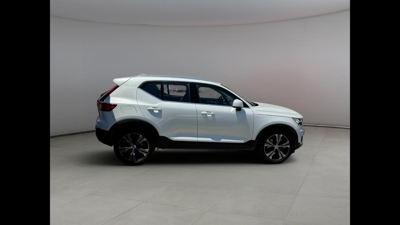 VOLVO XC40 - XC40 1.5 t5 phev Inscription Expression auto my21