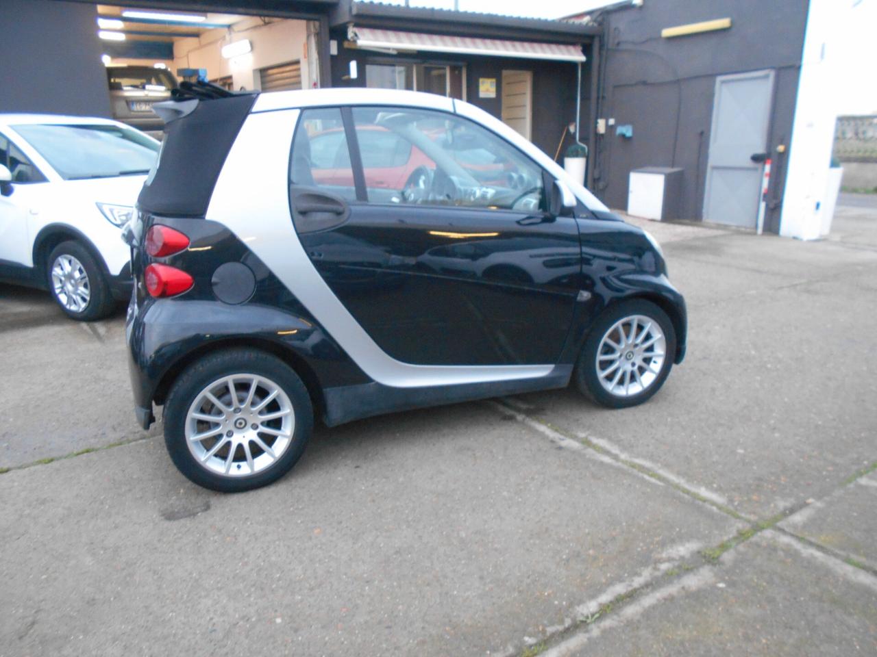 Smart ForTwo 800 33 kW cabrio passion cdi