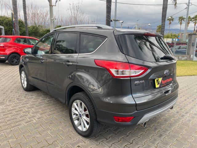 FORD Kuga 2.0 TDCI 150 CV 4WD Powershift Titanium