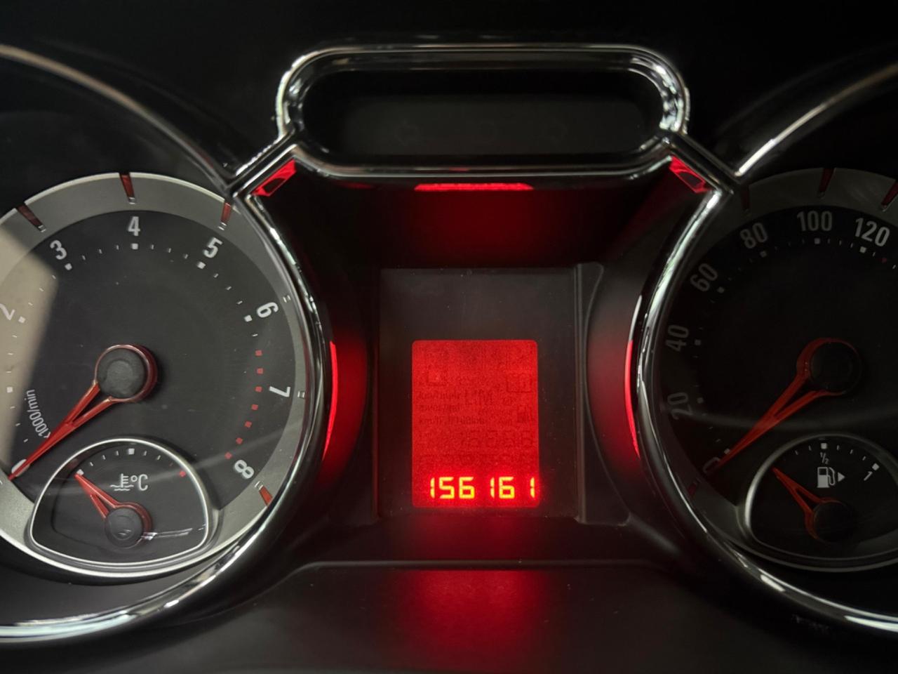 Opel Adam 1.2 70 CV NEOPATENTATI