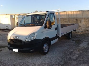 Iveco Daily 35s15 2.3hpt CASSONE FISSO - 2012