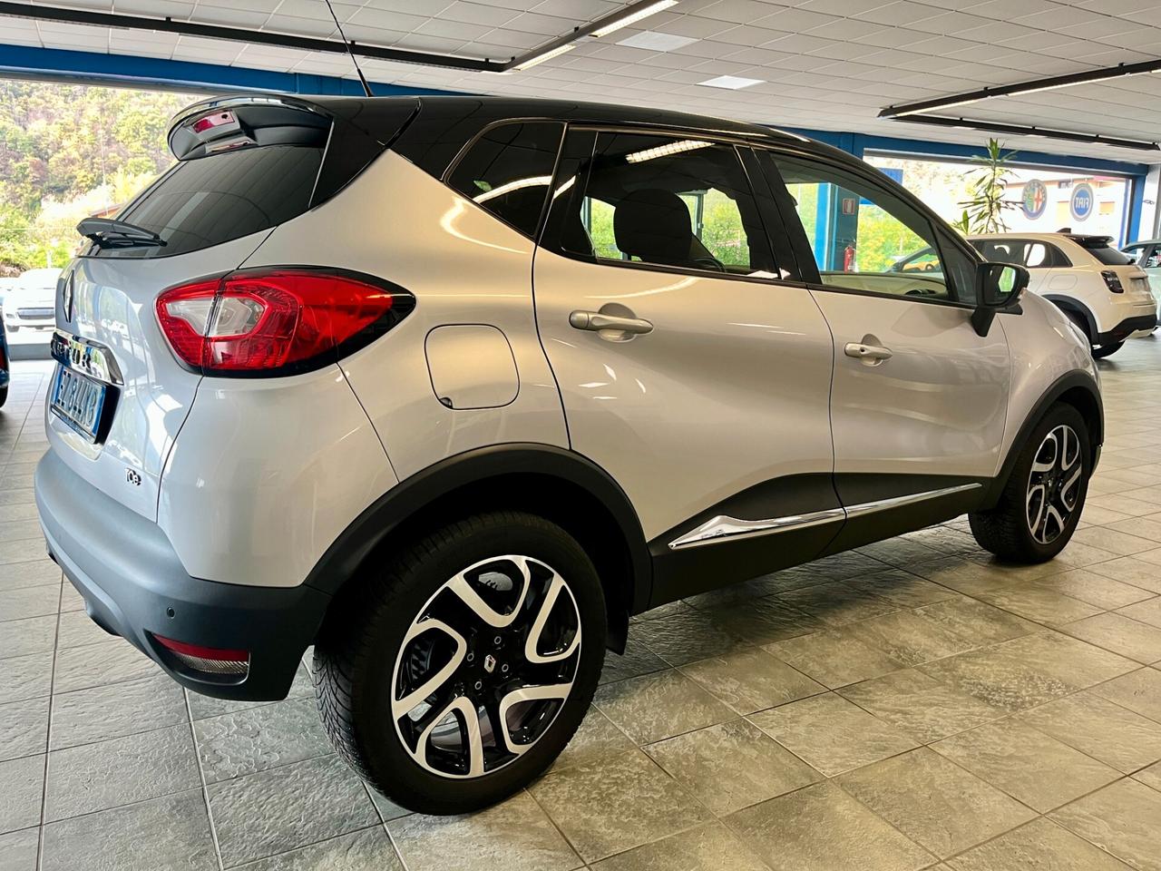 Renault Captur 0.9 TCe 12V 90 CV S Energy R-Link