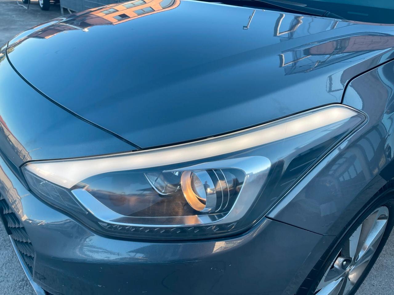 Hyundai i20 1.2 84 CV 5p Style - Neopatentati