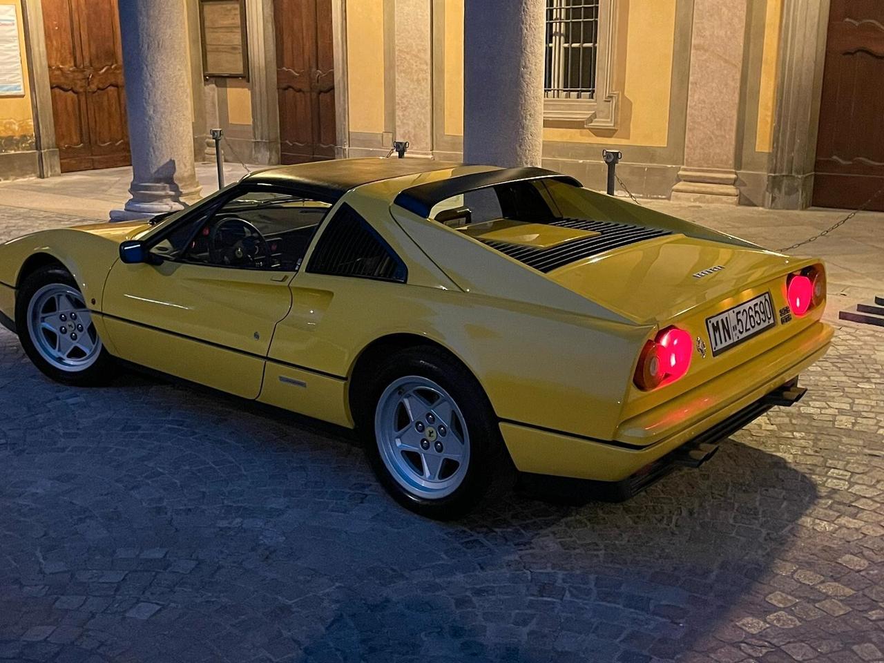 Ferrari 328 GTS