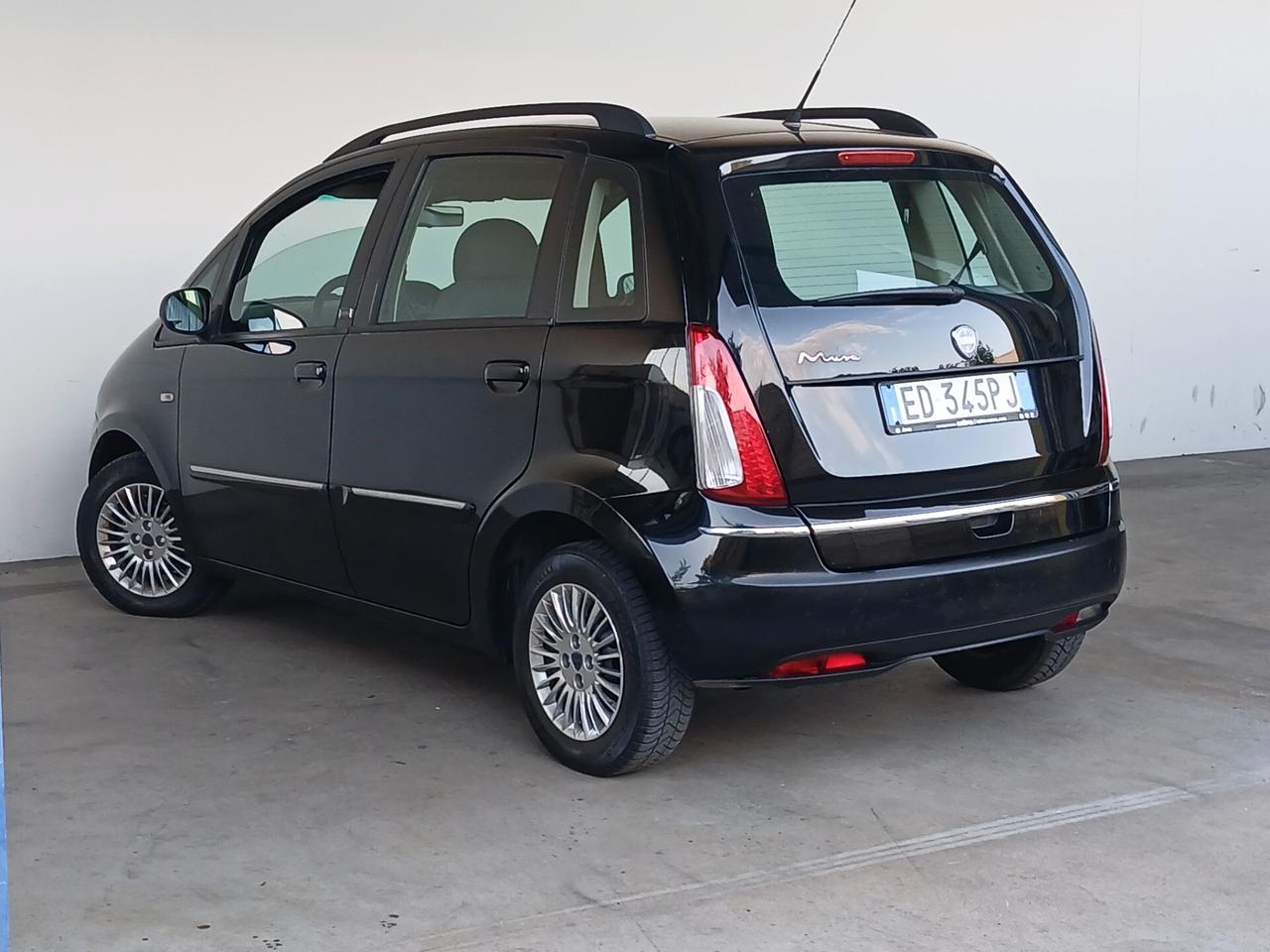Lancia MUSA 1.4 8V Diva pochi km